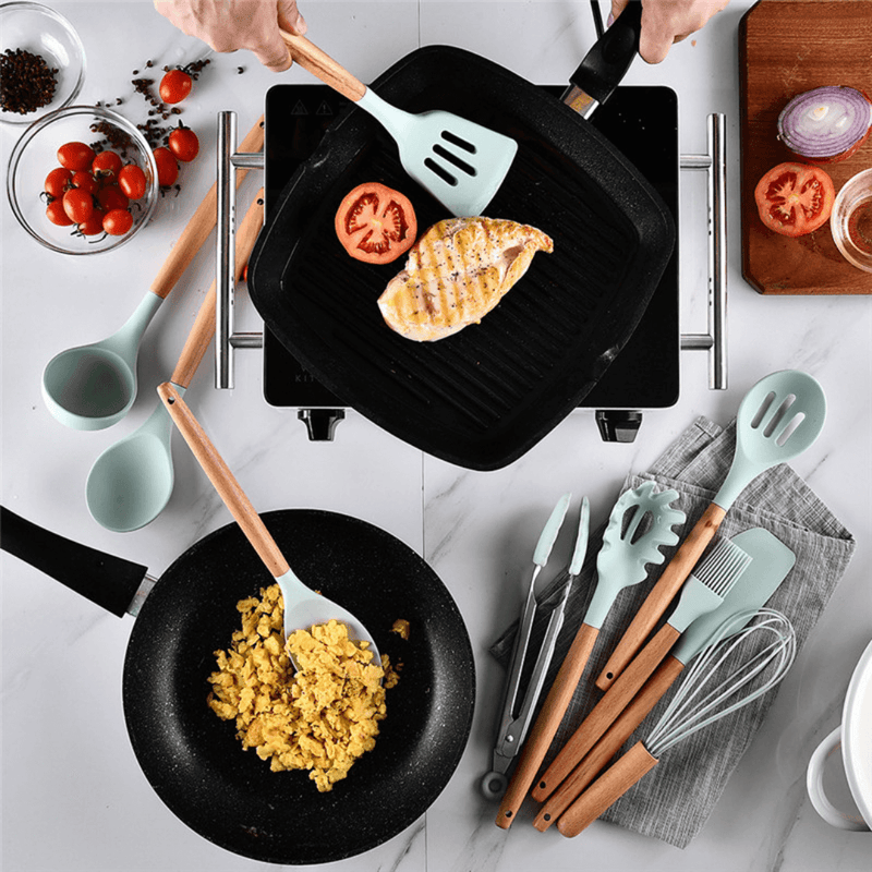 Kit Utensílios de Cozinha 12 Peças Silicone com Suporte, Livre de BPA